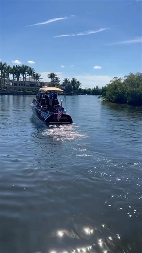 She’s back where she belongs ⚓️The Rumrunner Boat has returned home to Rumrunners Waterfront Restaurant in Cape Coral.🚤 Watch for her on the water!#Rumrunner #RumrunnersWaterfront #BoatLife #CapeCoralFL #WaterfrontVibes | Rumrunners