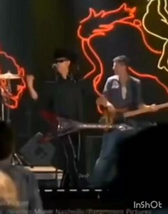 𝑫𝒊𝒓𝒆 𝑺𝒕𝒓𝒂𝒊𝒕𝒔 _ 𝑾𝒂𝒍𝒌 𝑶𝒇 𝑳𝒊𝒇𝒆 | Angel Angel