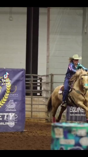Margaret Kennedy and “Coleys Ruby Honey” 🍯 landed the 3D Open Friday Win here at “The Equinety Frostbite Race” winning $749!! Make sure to check out Jared H Searcy for all your reels and videos this weekend | Good Times Barrel Racing