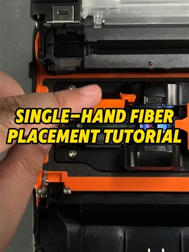 Single-Hand Fiber Placement Tutorial: This Time You'll Definitely Learn It#signalfire #fiber #fibersplicer #high #highaltitude #snow #wind #ftth #telecom