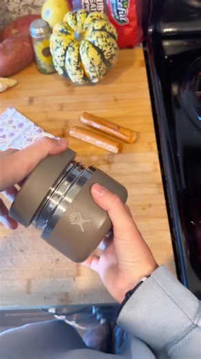 Hydro Flask on Instagram: "Today’s HOT tip: Next time you’re taking your lunch on the go, try preheating your Food Jar with hot water to keep your food warm for hours."