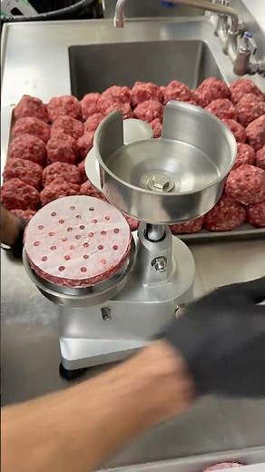 🍔 This Burger Press Makes PERFECT Patties 😍