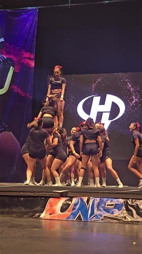 Pyramid All Girl Level 7 Cheerleading Performance