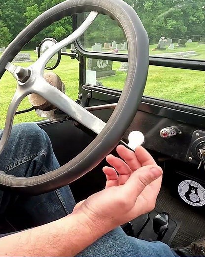 How To Start and Drive a Ford Model T POV