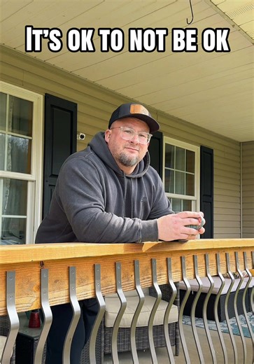 Just because you see someone smiling doesn’t mean their heart isn’t heavy. Some people master the art of hiding their pain behind a smile, fighting battles in silence when the world isn’t watching. The brightest smiles often belong to those who know darkness all too well. #werecovertogether #depressionawareness #depressed #itsokaytonotbeokay #wedorecover