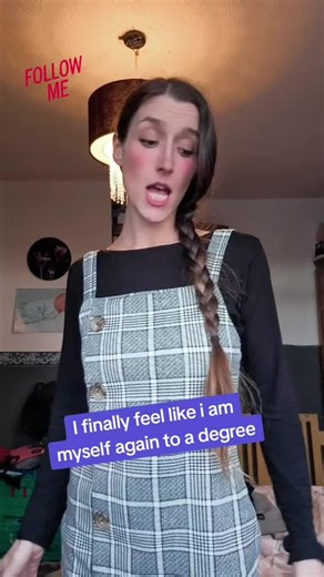 ✨She’s back, baby. Mojo? Found it. Energy? Restored. Confidence? Unshakable. To my day ones — we’re just getting started. Let’s glow up together 💫 MojoBack #GlowUpSeason #MainCharacterEnergy #VibeCheck #TikTokFam #BackInMyBag #WatchMeShine #EnergyShift #LevelUp #ComebackQueen #viral #ForYouPage #tiktok #welsh #homeschoolingmom #futurelooksbright #excited #2026 #sahm #followback #fyp