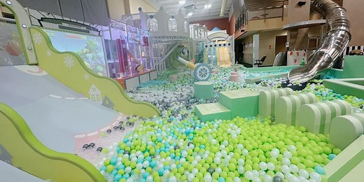 Dig N’ Roll indoor playground hosts grand opening in Evansville