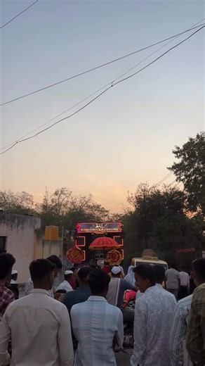 KING SHIVRAJ❗ on Instagram: "LAST NIGHT SHOW SUCCESSFUL 💥 AT : HOMETOWN WITH ONE OF THE MIKING KING : @dj_ajay_nevarikar @djshwetainamdar_official9 SABSE BRIGHT : @atharv_lights_koregaon_ ALSO @md_led_screen_satara"