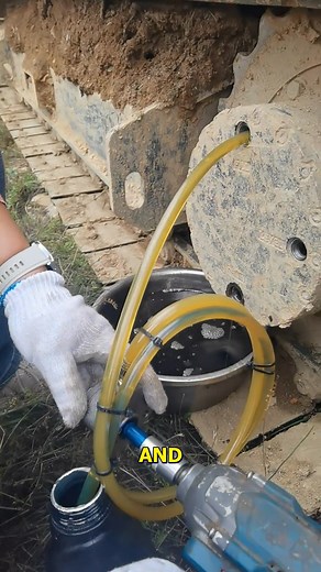 16K views · 14 reactions | Quick Hydraulic Repair Setup Guide. #HydraulicRepair #ToolSetup #MaintenanceTips #QuickGuide #EfficientOperations | Doraya Jennings | Facebook