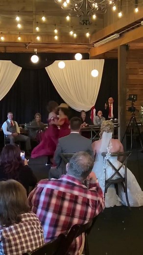 (pt. 1) #greenscreenvideo yes, i did forget a line and just start mumbling noises. sue me. #fyp #SelfImprovement #REMDreamCheck #selenanetflix