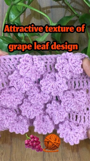 Crochet pattern with grape design 🍇 A very easy tutorial!