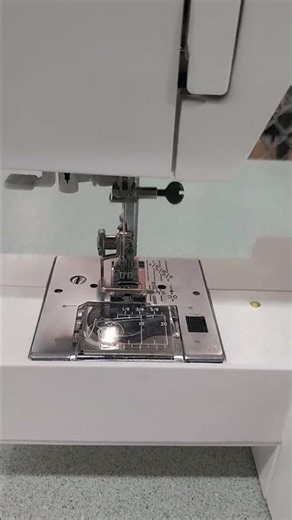 Auction #3968999 - Sewing Machine, Pfaff