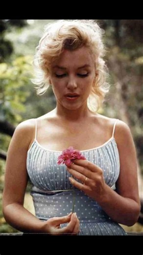 The Timeless Beauty of Marilyn Monroe