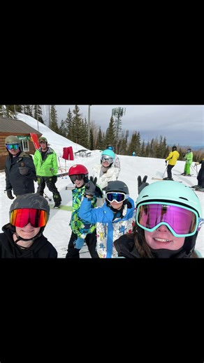 Day 2 skiing in Utah was great! A couple falls, but no real injuries! #Skiing #Utah #BrianHead #FamilyTime