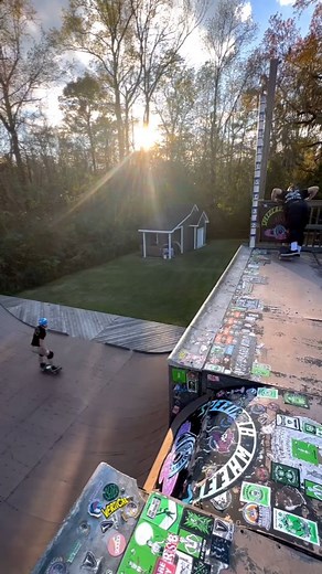 New pool coping coming in this week?!? repost from @radical1965 🌐 Link In Bio #ramptech #ramptechramps #skateboard #skateboarding #skateathome #skatelite #diamondgrindcoping #backyardskatepark #halfpipe #skateboards #quarterpipe #skateramps #customramps #minirampsteez #lowcardmag #juicemagazine #confusionmagazine #skategroundmag #broken_magazine #grindrail #explore #lapperzine | Ramptech