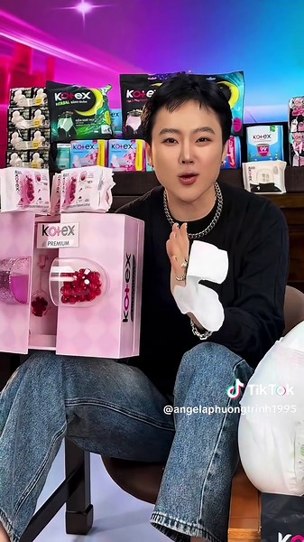 THẬT HẠNH PHÚC VÀ MAY MẮN KHI TRINH TIẾP TỤC NHẬN ĐƯỢC LỜI MỜI LIVESTREAM ĐỘC QUYỀN BĂNG VỆ SINH KOTEX @Kotex Vietnam VÀO NGÀY 17.03 LÚC 19G -22G TRÊN KÊNH TIKTOK CỦA TRINH , ĐÂY LÀ SỰ KIỆN RA MẮT DÒNG BĂNG VỆ SINH NAM VIỆT QUẤT MỚI SẬP GIÁ TẶNG NGẬP TRÀN VÀ TẤT CẢ DÒNG BĂNG VỆ SINH KOTEX HAY BĂNG QUẦN MUA 1 GIẢM CHẤN ĐỘNG VÀ TẶNG CẢ CHỤC GÓI KÈM THEO, TẶNG THÊM QUÀ XINH NHƯ GẤU BÔNG TỪNG DEAL, FREESHIP 0Đ, VOUCHER CỰC HỜI TỪ TIKTOKSHOP. HẸN CẢ NHÀ TỐI 17.03 SĂN KOTEX VỚI TRINH NHA😘 #Kotex #ban