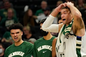 Bucks’ championship rotation, plus ‘new guy’ Grayson Allen, destroy Thunder and add to cohesion