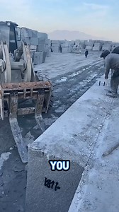 2.9K views | Split a giant rock with just a hammer and wedges #StoneBreaking #OldSchoolSkill #ManualPower #RockWork | George Washington Speaks | Facebook