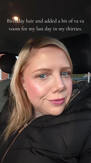 Love it! 😍 #birthdayhair #blondesdoitbetter #vavavoom #lastdayinmythirties #newhairday