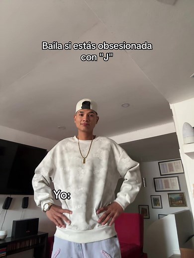 Baila Si Estás Obsesionada: Todos los Videos y Letras