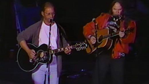 Flashback: Warren Zevon and Neil Young Duet on 'Splendid Isolation' in 1993