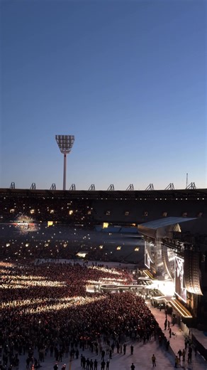 630K views · 11K reactions | THEY ARE BACK  | Melbourne Cricket Ground (MCG) | Facebook