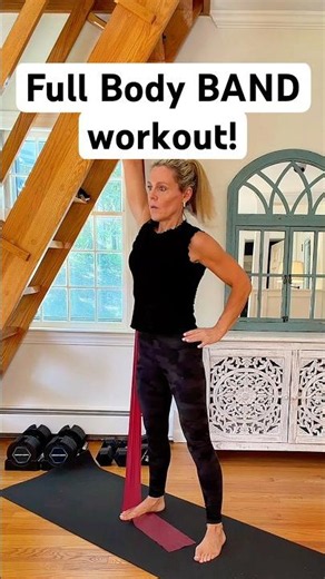 Full Body BAND Workout! 3 exercises. 20 minutes.💪😀🔥