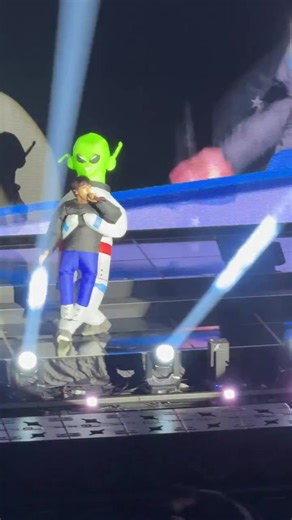 232K views · 10K reactions | Nunca me imaginé a Jin con un disfraz de Alien 藍藍 _퓝퓪퓶퓲퓷 | BTS¤Universe | Facebook