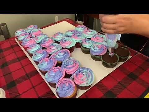 Number cupcake cake | How to make a number cake using cupcakes | Cupcake cake