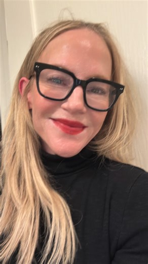Rachael Harris on Instagram: "Thank you 2025💋 Cant wait to see what 2026 brings🥳🎉 Cameos 2025 ⭐️H&O @paddywarbucks @sashafarber1 @marina_gravani @paulnortonhair @allisondunbar @kgessay @ependergast @rachelramras @joelotruglio @tonysepulveda @noel_daniel @micheles_ @sukiyeagley #jimrash @erininportland @christianhebel @dianahopper @alexrussell @camardacam @bertkreischer @thecreativecoalition @thebestmichaelmcdonald @acauseforentertainment @kielkennedy @sheerelement @jshermy.casting"