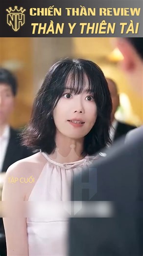 707K views · 18K reactions | Chàng trai trẻ sử dụng cách thức kỳ lạ để cứu người nào ngờ thân phận đặc biệt của anh chính là danh y trong truyền thuyết. Phần Cuối | Mark Gaming | Facebook