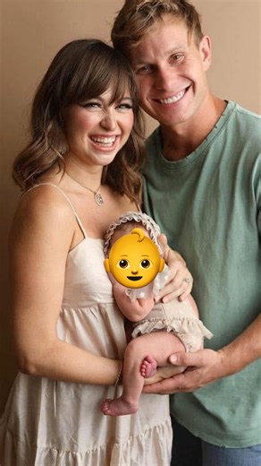 She couldn’t hold it together Riley Reid Breaks Down After Fans Resurface Her Most Embarrassing Clip #rileyreid #celebrity #viral #internet | Before They Were Famous