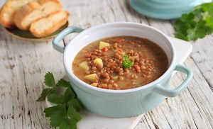 POSNI PAPRIKAŠ SA SOČIVOM: Toplo jelo "na kašiku" sa puno aromatičnih začina