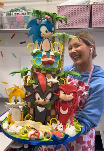 Sonic the Hedgehog Cake Decorating Ideas