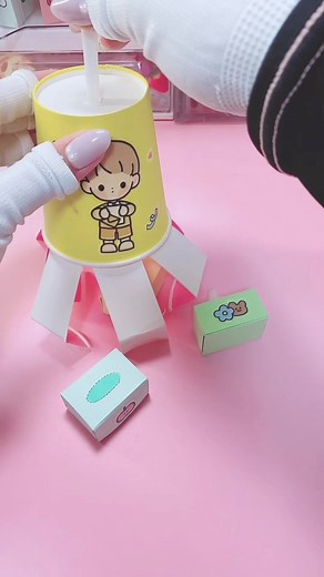 簡単な紙コップUFOキャッチャーの作り方