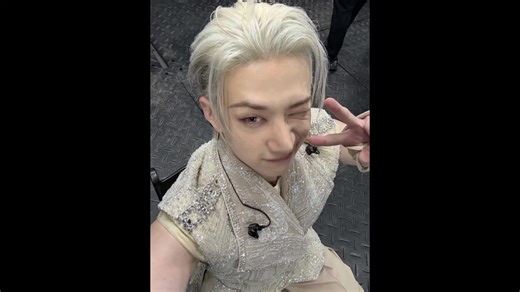 #Bangchan: Muchas gracias a todos los q miran mis videos super chafas y Gracias a los q me siguieron, La verdad sin este apoyo no haría este video, Se los agradezco de corazón a todos. me alegra poder compartir esto con ustedes y en esta edición me esforcé mucho, Gracias por todo y perdón si el texto va muy rapido. no importa si son 100 90 80 o menos, ¡Para mi siempre será un logro como tener 10 seguidores! #random #parati #jeongin