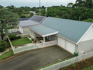 3 Bedroom House for Sale in Caledon Estate