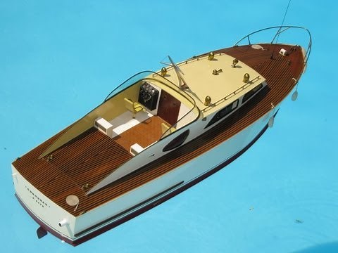 RC speed boat with 15CC 4 stroke engine: gas,not nitro!