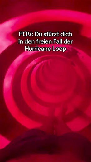 Hurricane Loop: 16 Meter freier Fall im Erlebnisbad