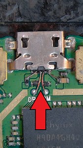 1.7M views · 13K reactions | Broken Charging Trace #mobilerepair #electronics #soldering #technology | Ideal Institute Aligarh | Facebook