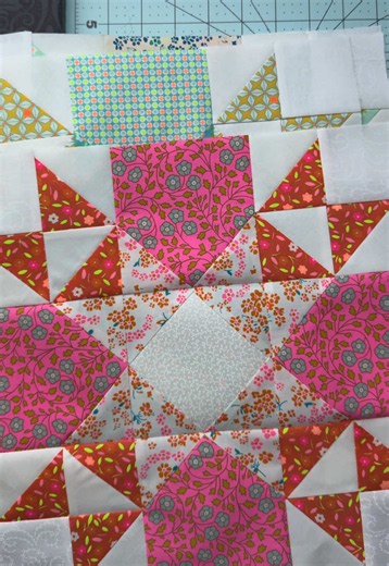 I’m using a free pattern I found from American Patchwork & Quilting called the Starlet Big Block Quilt, except for my version I redid the math to make my blocks 12”. I think the original is supposed to be 16”. All of these fabrics are from Petit Pan. It doesn’t quite show in the video but they are beyond bright. Like neon. #quilting #petitpan #quiltblock #sewing #sewwithme