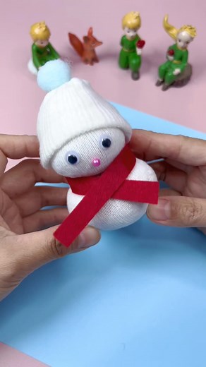 24K views · 131 reactions | Come and make a simple and cute little snowman with me⛄️ It will melt your ❤️ Oh, so cute! #children's handmade snowman making #kindergarten #handmade #parentchild #handmade paper craft ideas | paper craft ideas | Facebook