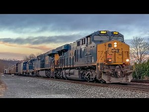 VERY FAST CSX TRAINS MEET AT HIGH SPEED !!!