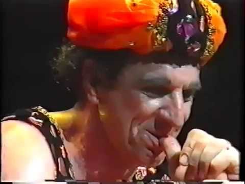 Jango Edwards - Kashmir (Holey Moley, Cannes - 1990)