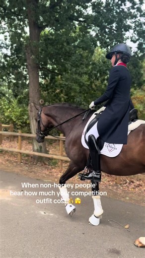 🫣💰🤭 #relateable #horses #outfit #competitive