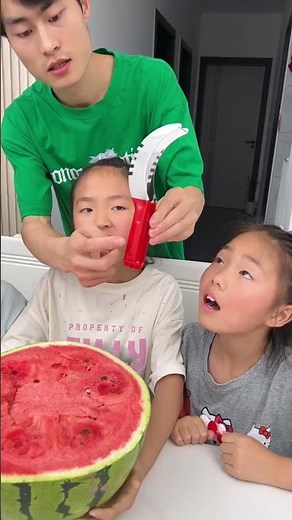 Cool Items! A tool for eating watermelon— so satisfying! 🍉