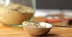 Homemade Montreal Steak Seasoning (or Chicken!) (  Video)