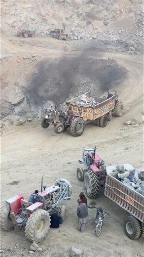 #automobile #tractor #tractorvideo #stone #shorts #mining