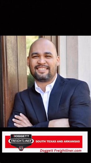 Texas and Arkansas on Instagram: "Half of all DD15s will make it to 1.2 Million Miles without needing a major overhaul. #portoflosangeles #portoflongbeach #PortOfHouston #odessatx #midlandtx"