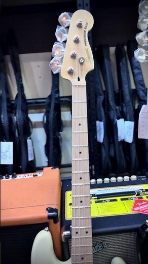 Squier Affinity Series Precision PJ Bass Guitar, Maple FB, Olympic White